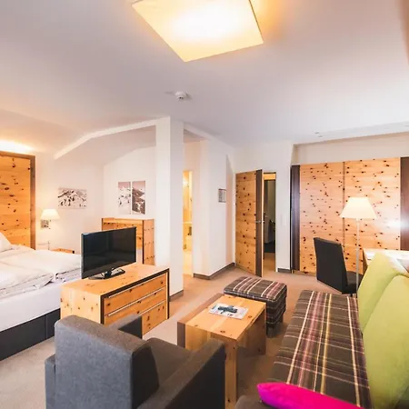 Hotel Enzian - Adults Only Obertauern Exterior photo